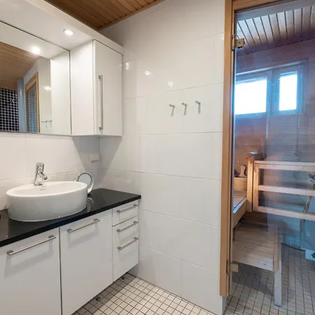 דירה 2ndhomes Luxury 2br With Rooftop Terrace & Sauna In Kamppi Center *
