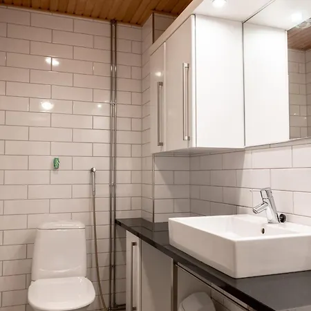 2ndhomes Luxury 2br With Rooftop Terrace & Sauna In Kamppi Center 赫尔辛基