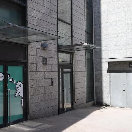 2ndhomes Luxury 2br With Rooftop Terrace & Sauna In Kamppi Center 公寓